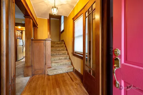 34 N Bailey Ave, Freeport, IL 61032 photo 2