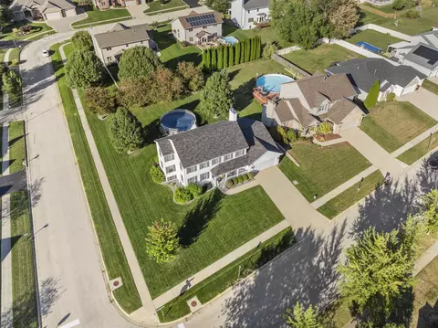 6502 Broadcast Pkwy, Loves Park, IL 61111