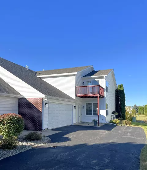 10344 Marblewing Rd #44, Roscoe, IL 61073