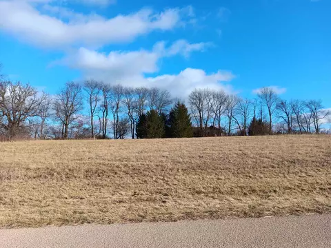 18 Susquehanna Rd, Galena, IL 61036