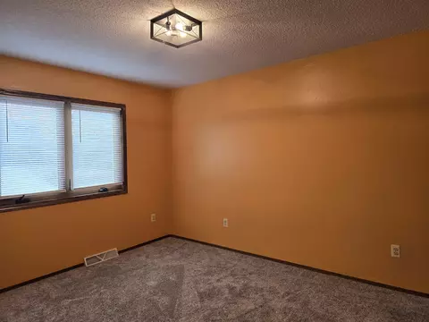 484 Orleans Dr, Lake Summerset, IL 61019 photo 17