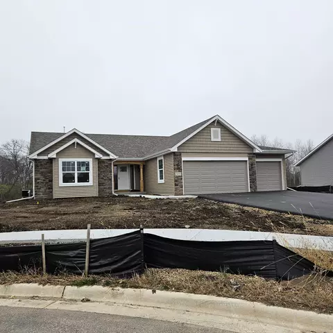 5079 Keri Dr, Loves Park, IL 61111