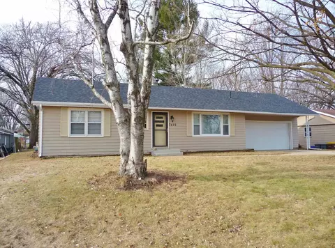 3416 Harrington Ave, Rockford, IL 61103