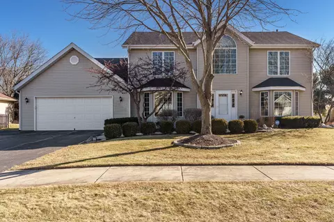 3753 N Trainer Rd, Rockford, IL 61114