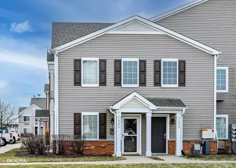 132 Bertram Dr, Yorkville, IL 60560