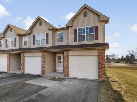 683 Southtowne Dr, Belvidere, IL 61008