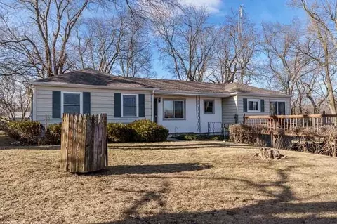 2686 Lundgren Rd, Pecatonica, IL 61063