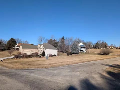1010 Lake Summerset Rd, Davis, IL 61019 photo 2