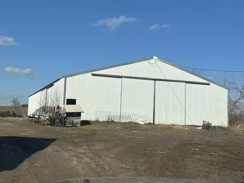 2662 N Route 26 Hwy, Freeport, IL 61032 photo 3