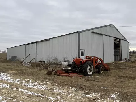 2662 N Route 26 Hwy, Freeport, IL 61032 photo 5