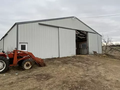 2662 N Route 26 Hwy, Freeport, IL 61032 photo 4