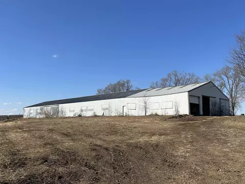 2662 N Route 26 Hwy, Freeport, IL 61032 photo 9