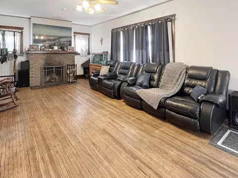 Living - 322 S Ottawa Ave, Dixon, IL 61021 photo 1 of 3