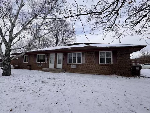 2432 Windridge Ct, Rockford, IL 61108