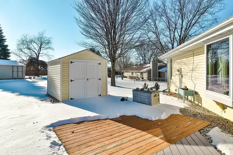 7575 Amy Ln, Roscoe, IL 61073 photo 29