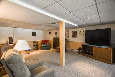 7575 Amy Ln, Roscoe, IL 61073 photo 25