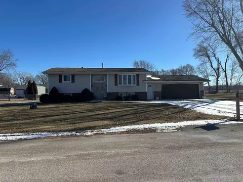 7232 Ralph Rd, Rockford, IL 61109