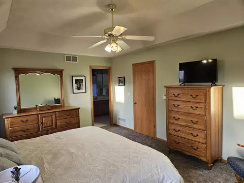 5570 Hodges Run, Roscoe, IL 61073 photo 24