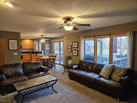 5570 Hodges Run, Roscoe, IL 61073 photo 16