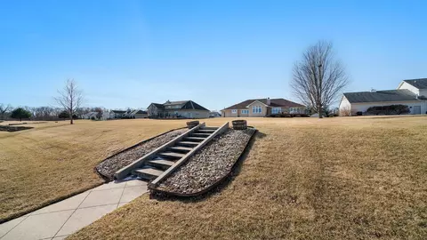 5170 E Ashelford Dr, Byron, IL 61010 photo 49