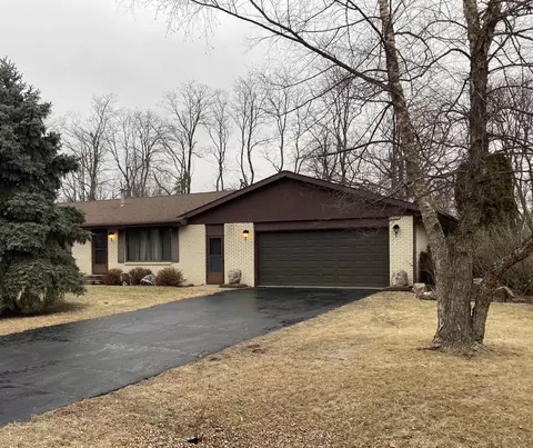 811 Kocher St, Rockton, IL 61072