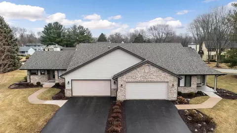6452 Old Hunters Run UNIT 42, Rockford, IL 61114