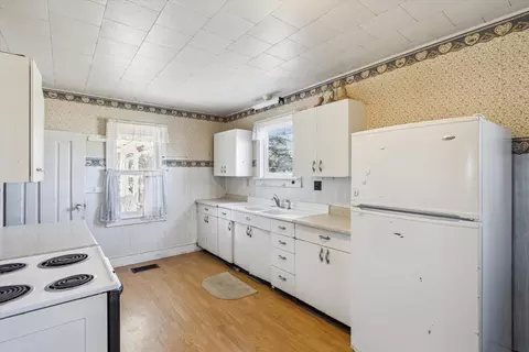 904 E Webb St, Davis, IL 61019 photo 36