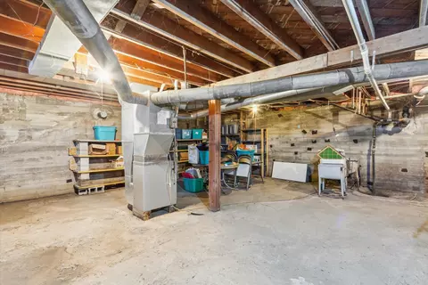 904 E Webb St, Davis, IL 61019 photo 33