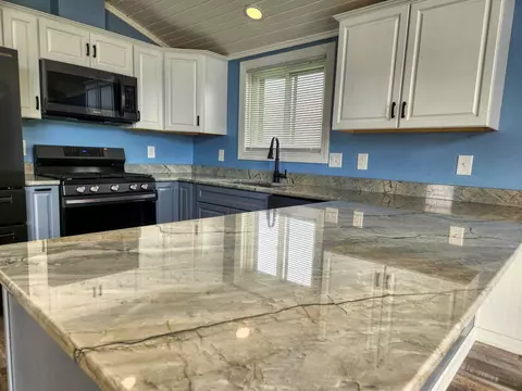 Kitchen - 1-13 Grandview Dr, Lanark, IL 61046 photo 2 of 4