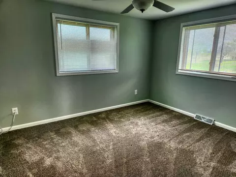 Bedroom - 1-13 Grandview Dr, Lanark, IL 61046 photo 3 of 4