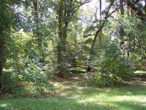 2151 Lake Summerset Rd, Davis, IL 61019