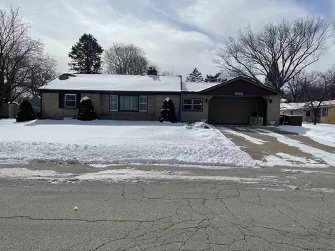 2212 Fulton Ave, Rockford, IL 61103