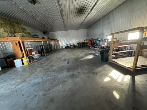 8435 E Stagecoach Trl, Warren, IL 61087 photo 41