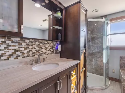 8435 E Stagecoach Trl, Warren, IL 61087 photo 13