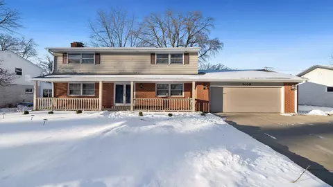 5008 Arbutus Rd, Rockford, IL 61107
