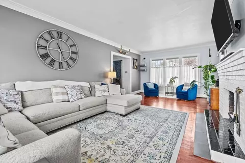1281 W Stephenson St, Freeport, IL 61032 photo 10