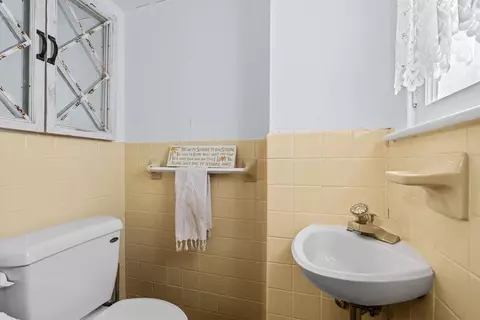 1281 W Stephenson St, Freeport, IL 61032 photo 27
