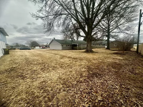 Exterior - 528 Hill St, Lanark, IL 61046 photo 2 of 3
