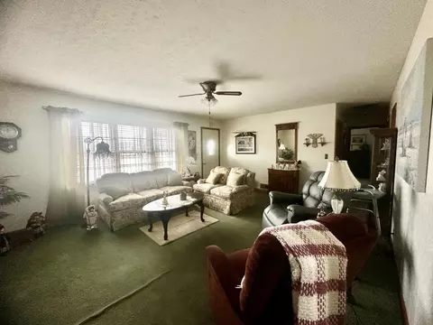 Living - 528 Hill St, Lanark, IL 61046 photo 1 of 3
