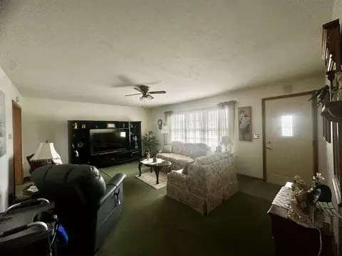 Living - 528 Hill St, Lanark, IL 61046 photo 3 of 3
