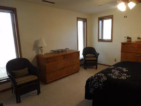 2902 Acorn Dr, Freeport, IL 61032 photo 17