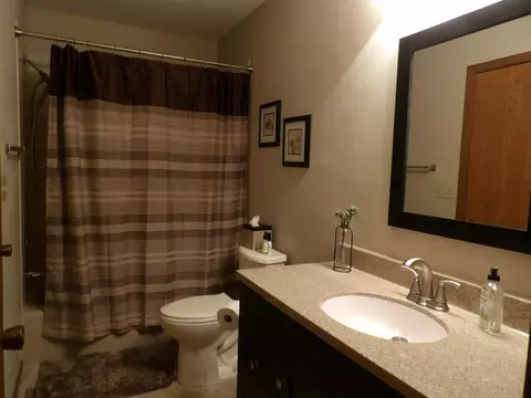 2902 Acorn Dr, Freeport, IL 61032 photo 15
