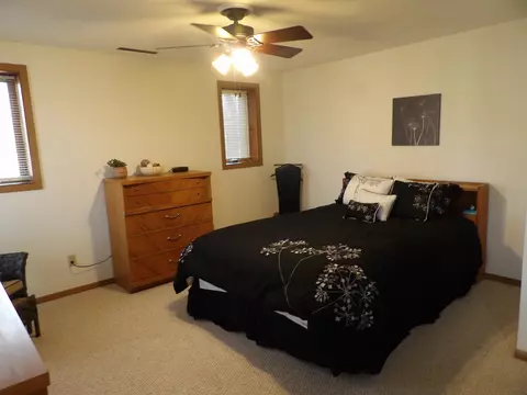 2902 Acorn Dr, Freeport, IL 61032 photo 16
