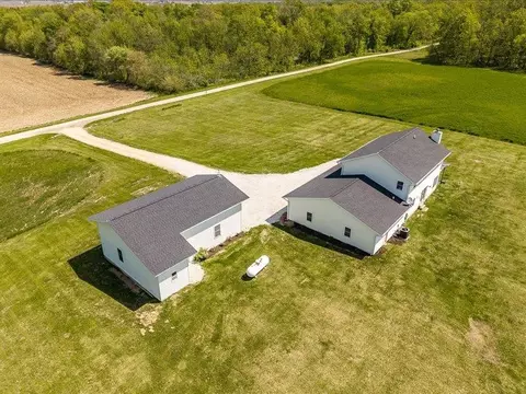 Other - 91141 Melugins Grv, Compton, IL 61318 photo 14 of 20