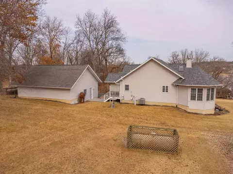 5-49 Chadbourne Dr, Lanark, IL 61046 photo 3