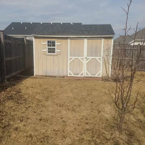Exterior - 623 Ballymore Rd, Roscoe, IL 61073 photo 6 of 6
