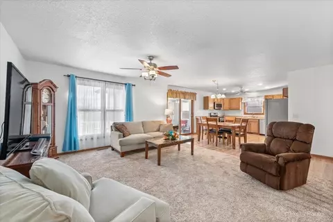 19-14 Timber Ridge Rd, Lanark, IL 61046 photo 12
