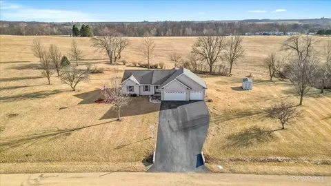 19-14 Timber Ridge Rd, Lanark, IL 61046 photo 3