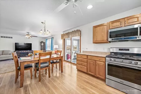 19-14 Timber Ridge Rd, Lanark, IL 61046 photo 9