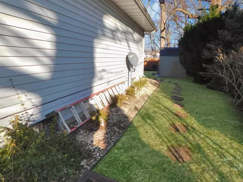 11481 Edgemere Ter, Roscoe, IL 61073 photo 9